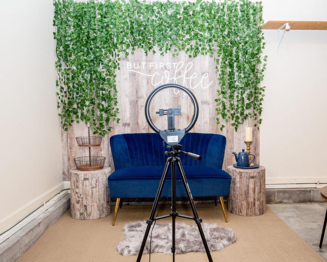 Once-In-A-Lifetime Coffee-Themed Stay For Up To 8 Clarksville Esterno foto