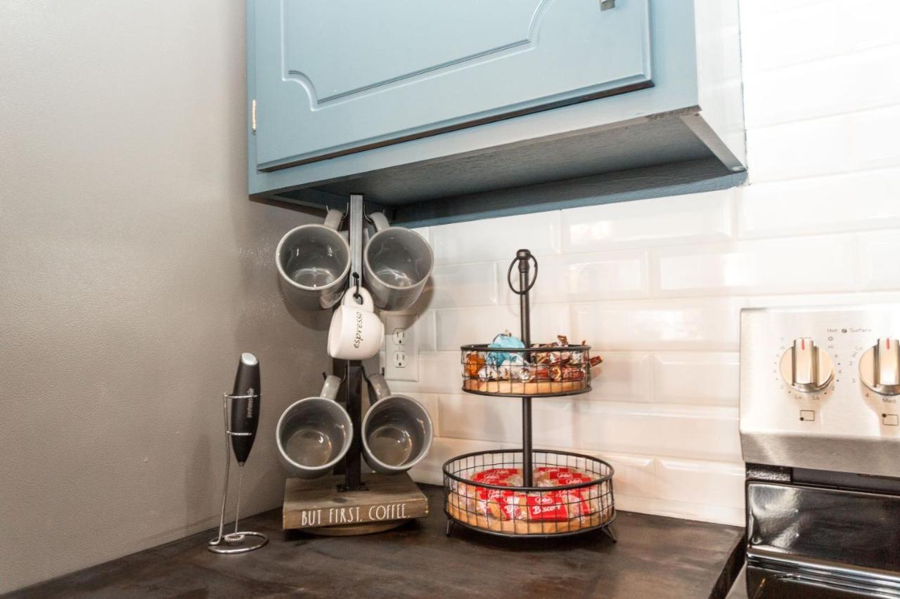 Once-In-A-Lifetime Coffee-Themed Stay For Up To 8 Clarksville Esterno foto