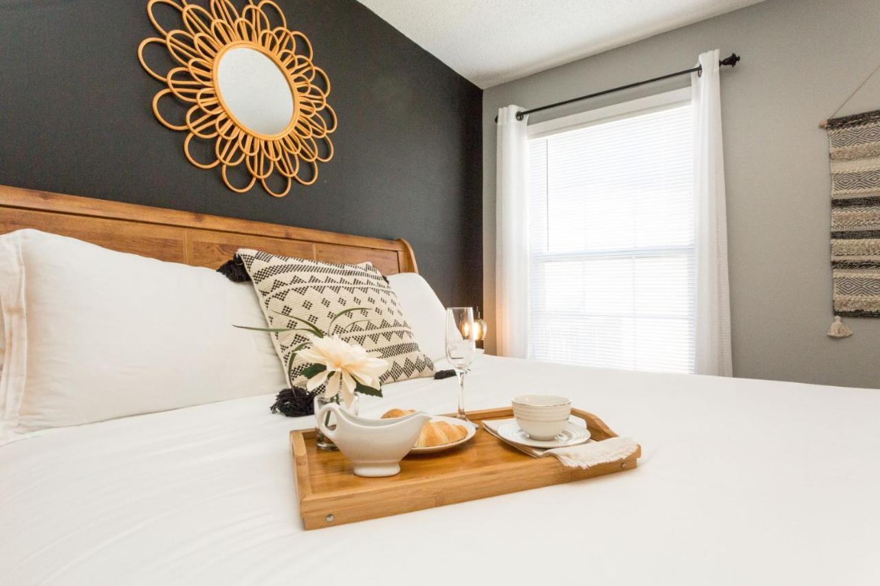 Once-In-A-Lifetime Coffee-Themed Stay For Up To 8 Clarksville Esterno foto