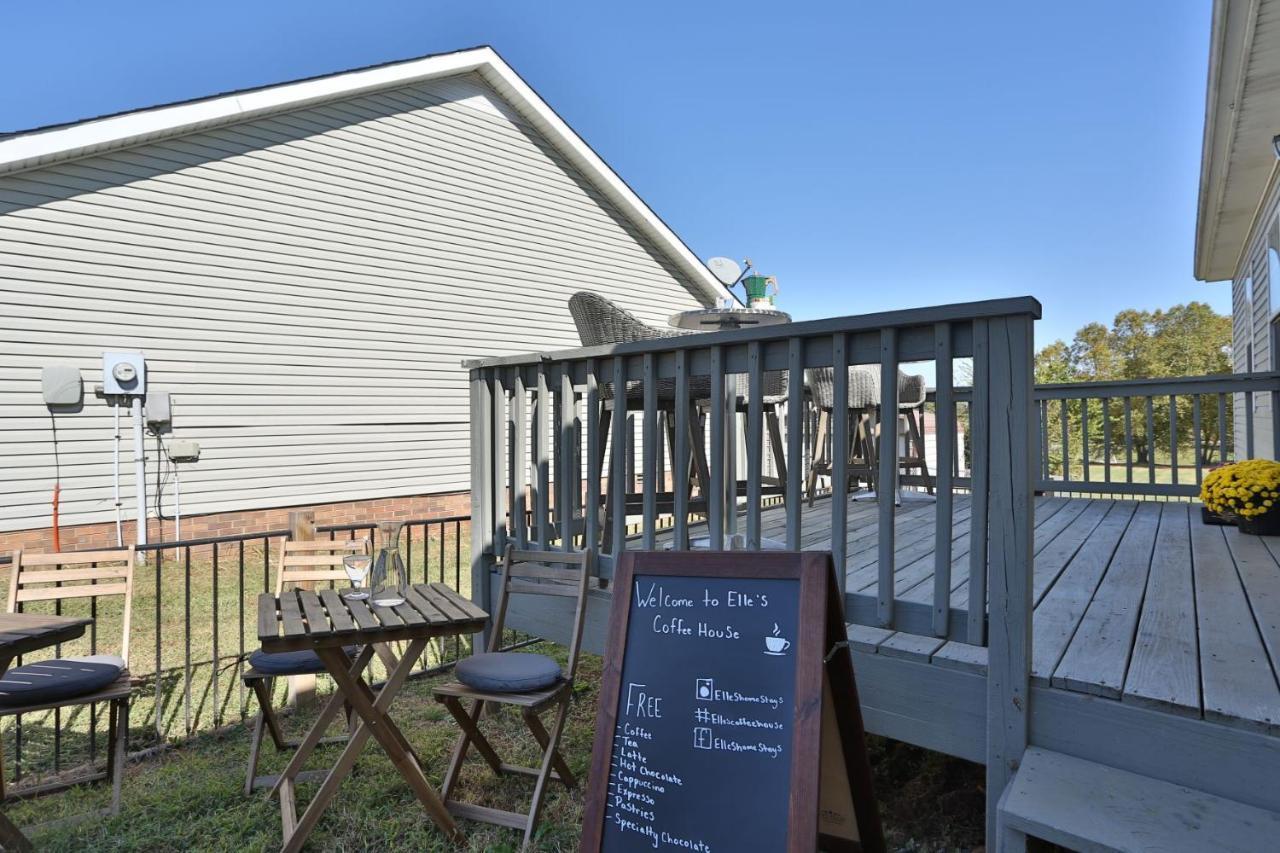 Once-In-A-Lifetime Coffee-Themed Stay For Up To 8 Clarksville Esterno foto